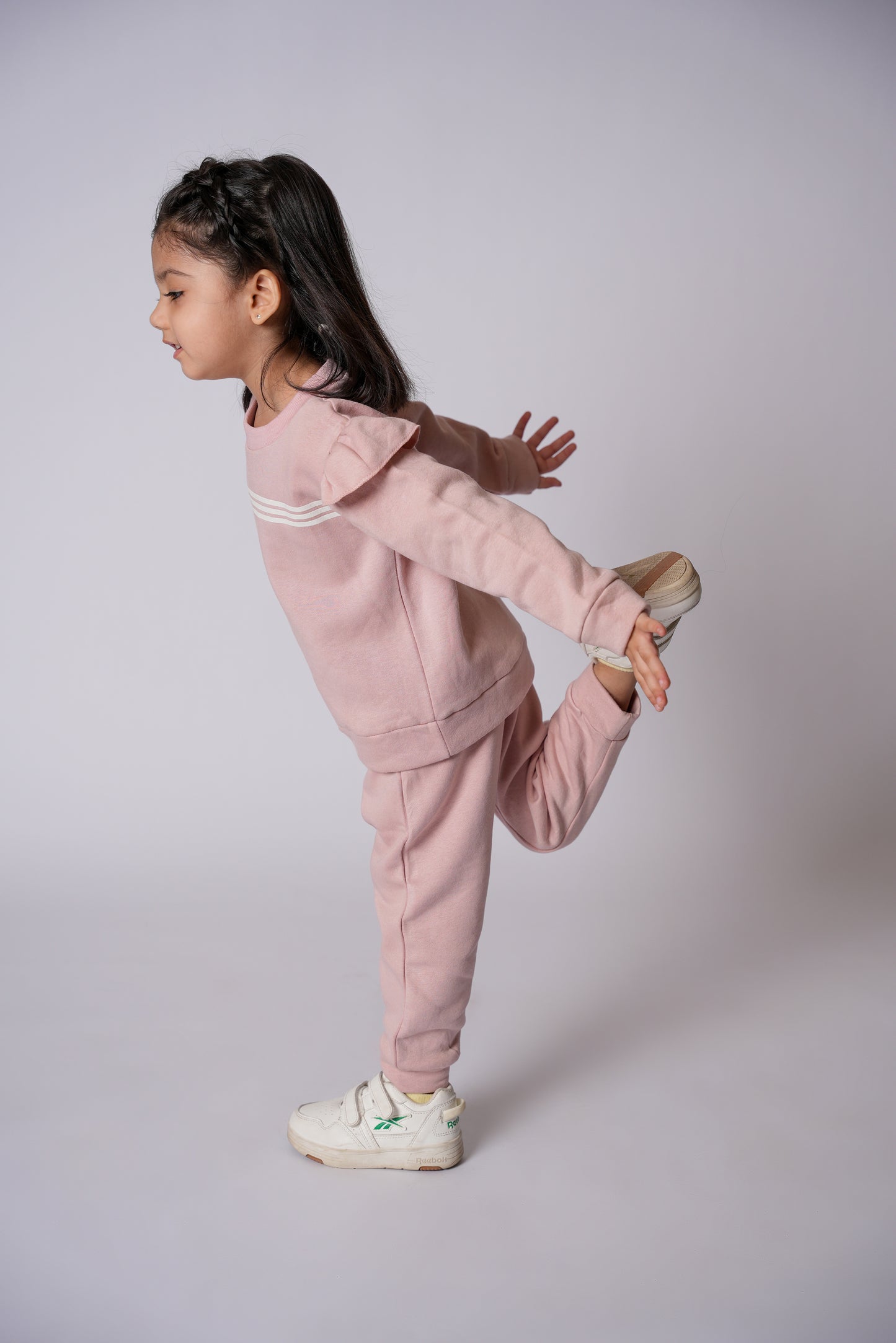 Ruffle Sleeve Sweatshirt & Sweatpants