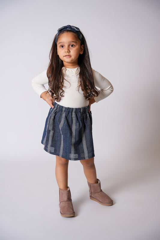 Twin Pocket Skirt with Band